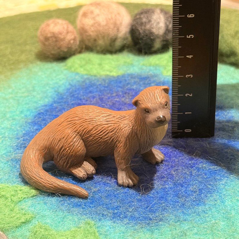 River Otter Figurine by Safari Ltd Woodland Collection Animal Figurines 3yrs+