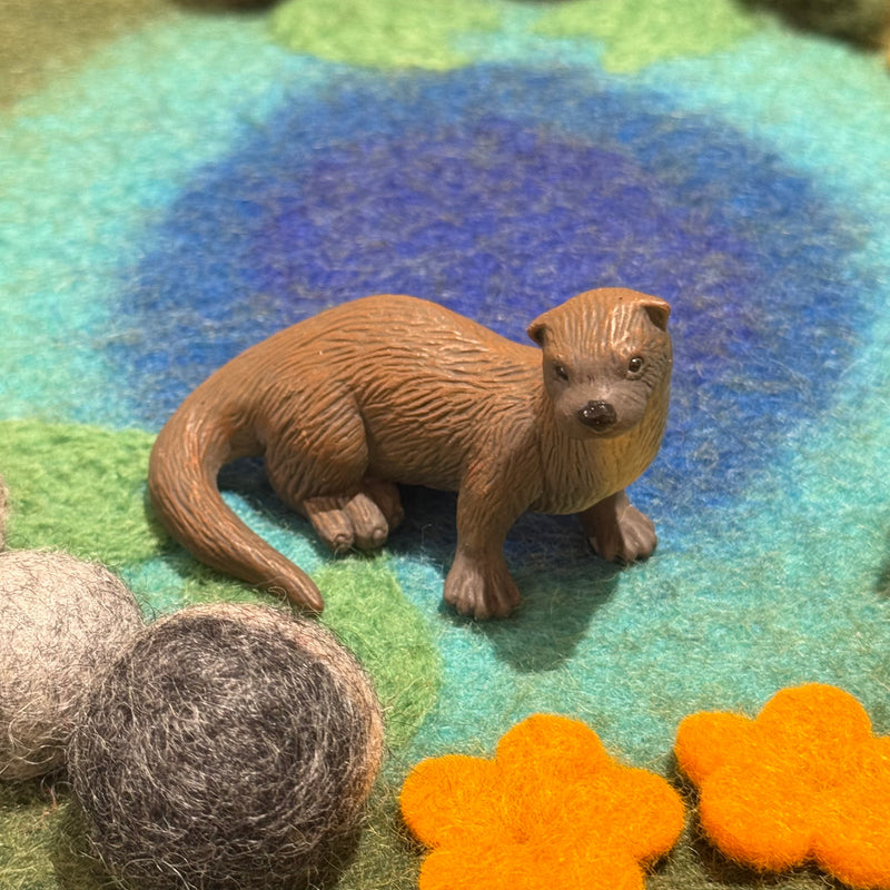 River Otter Figurine by Safari Ltd Woodland Collection Animal Figurines 3yrs+