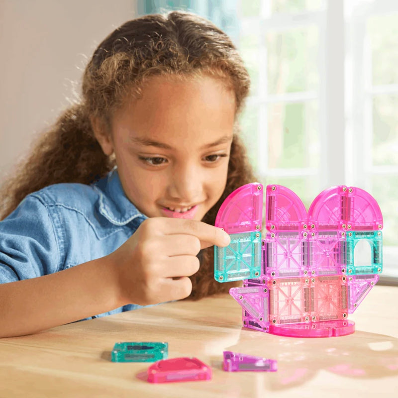 Magna Tiles MicroMAGS Heart To Heart 26pcs Magnetic Tiles Travel Set Travel Toys 3yrs+
