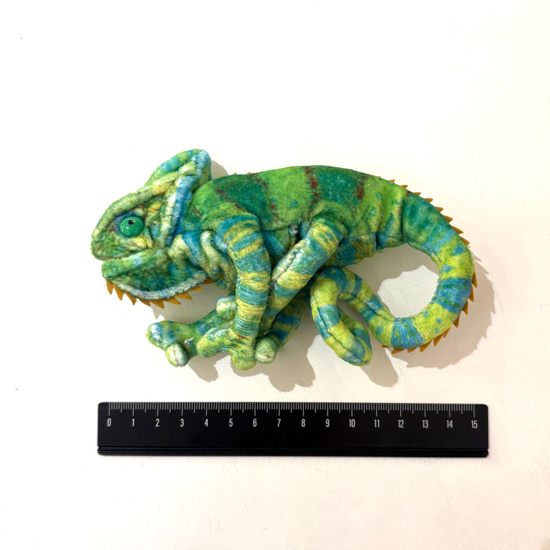 Chameleon Finger Puppet by Folkmanis Best Seller 3yrs+