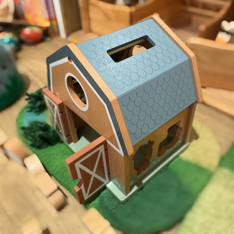 Shape Sorter Little Farm 8pcs by Little Dutch Farm Animal Toys Cognitive Developmental Toys for Toddlers 18m+