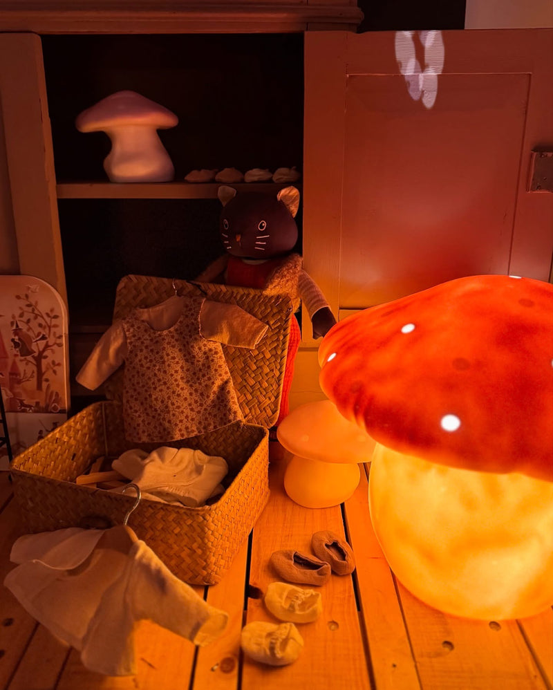 Heico Kids Night Light Large Mushroom Red with white CORD Room Decor (Bulky Shipping)