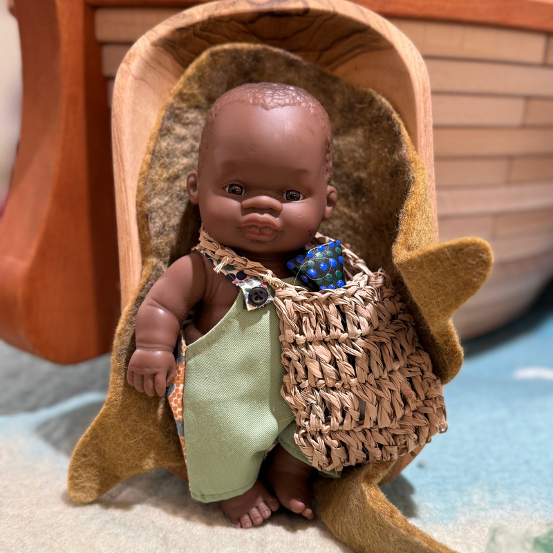 Aboriginal Australian 21cm Baby Coolamon Set Boy or Girl Indigenous First Nation Resources School Range