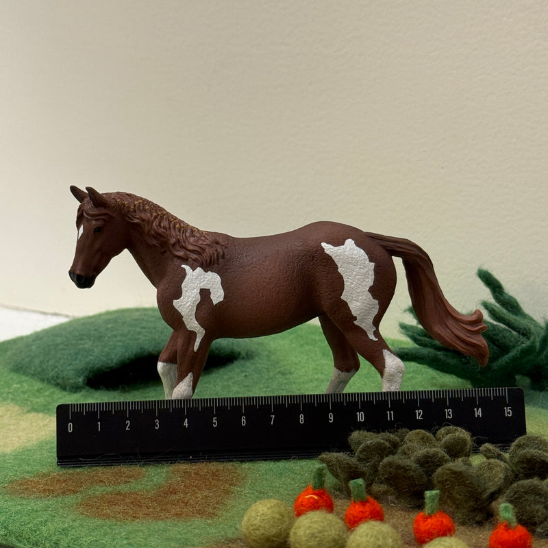 Schleich Paint Horse Mare Figurine Farm Collection Animal Figurines 3yrs+