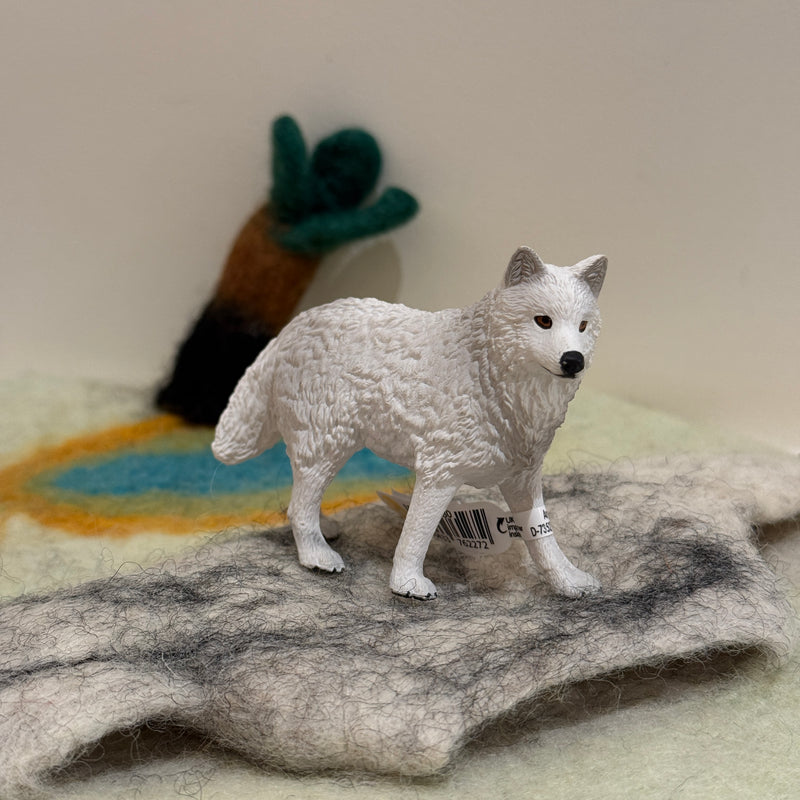 Schleich Arctic Wolf Figurine Animal Figurines 3yrs+