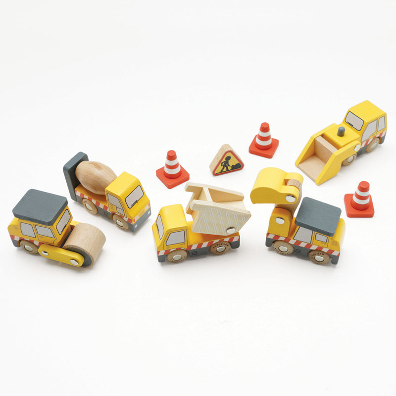 Le Toy Van Construction Set 9pcs  Wooden Toy Car Toddler Gifts Idea 2yrs+