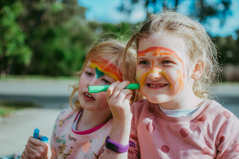Ooly Body Doodlers Set of 12 Face & Body Crayons Stationary Art and craft for kids 6yrs+