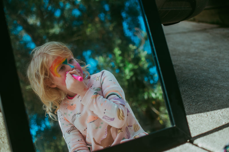 Ooly Body Doodlers Set of 12 Face & Body Crayons Stationary Art and craft for kids 6yrs+