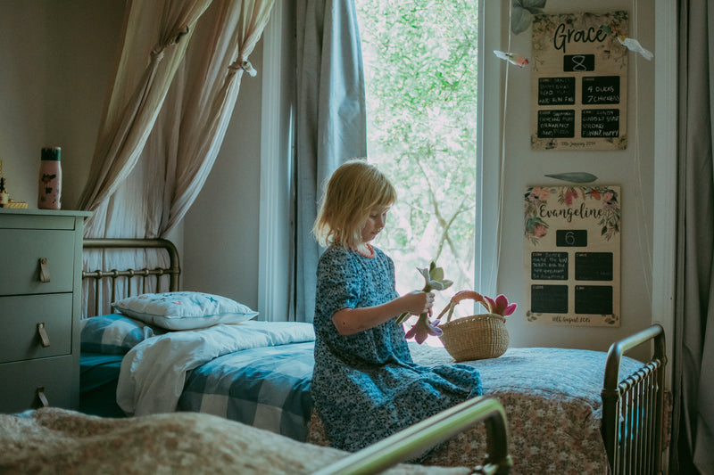 Medium Round Bolga Basket with Leather Handle Natural 26-30cm