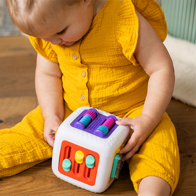 PlayTab Cube by Fat Brain Toys Sensory Cognitive Developmental Toys for Toddlers Baby Toys 12m+