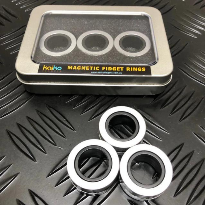 Kaiko Fidgets Magnetic Fidget Rings SIlver 3yrs+