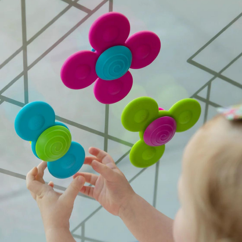 Fat Brain Toys Whirly Squigz Travel Fidget Toys for Baby Sensory Toys Baby Gifts Idea 10m+