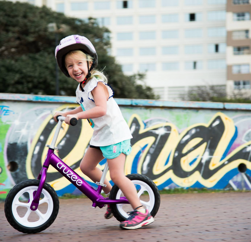 Cruzee Balance Bike BLACK Best Seller Kids Toddler Bike 18mths-5yrs (B — My Playroom