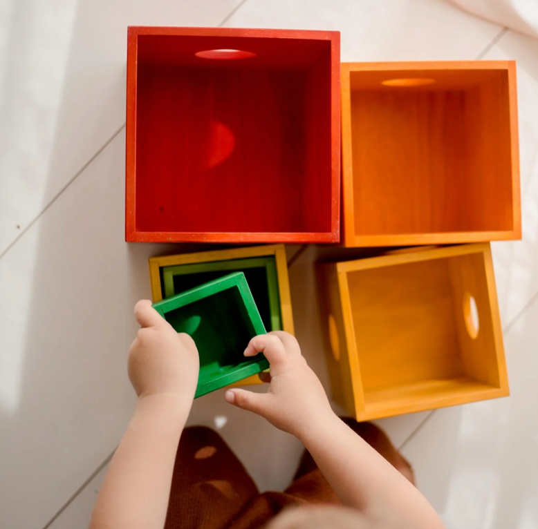 Qtoys Nesting Boxes in Rainbow color Solid Extra Large Developmental Toys for Toddlers 18m+