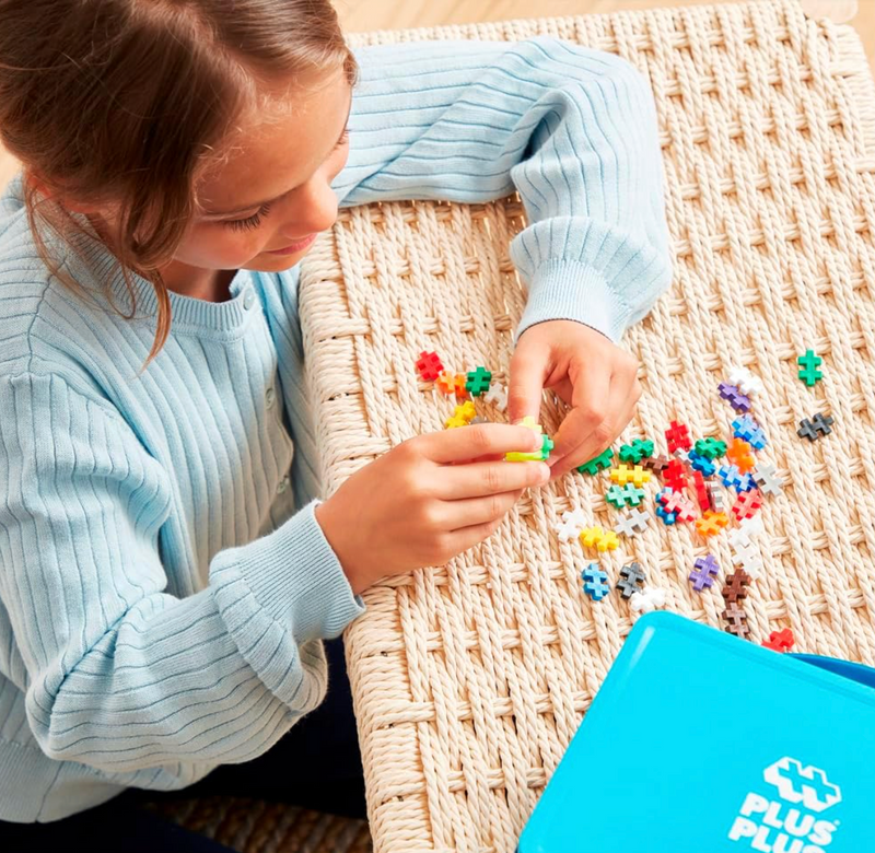 Plus Plus Basic Building Blocks 600pcs Metal Suitcase Set Gift Idea for 5yrs+