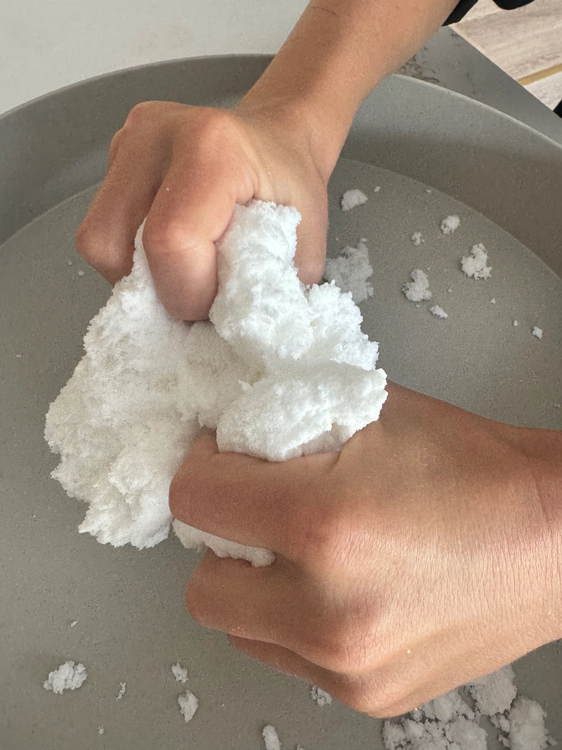 Jellystone Sensory Snow Early Science STEM Sensory Motor Skills Developmental Toys for Toddlers Best Seller 3yrs+