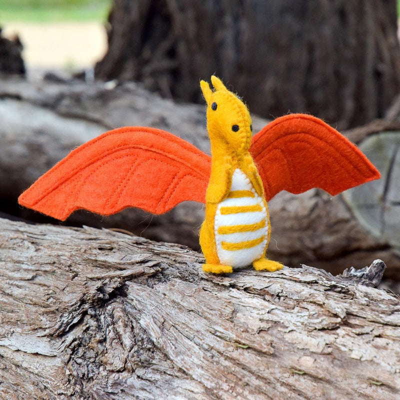 Tara Treasures Felt Dragon Pretend & Imaginative Play Toys Felt Animals Dinosaur and Dragon Theme 3yrs+