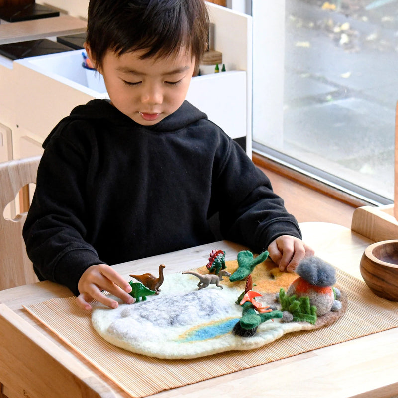 Tara Treasures Small Felt Dinosaur Ice Age Play Mat Playscape 35cm Pretend & Imaginative Play Dinosaur Toys 3yrs+