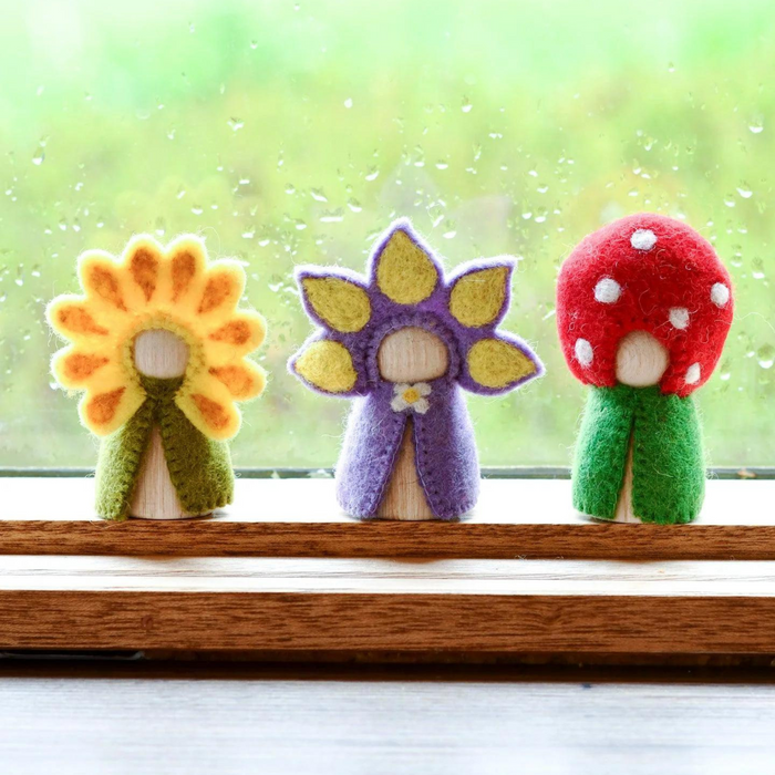 Tara Treasures Floral Peg Dolls Set - Sunflower, Iris and Toadstool