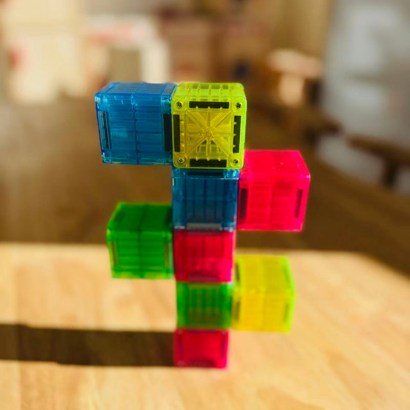Magna Tiles MicroMAGS Cubes 9pcs Travel Set Magnetic Tiles Travel Toys 2yrs+