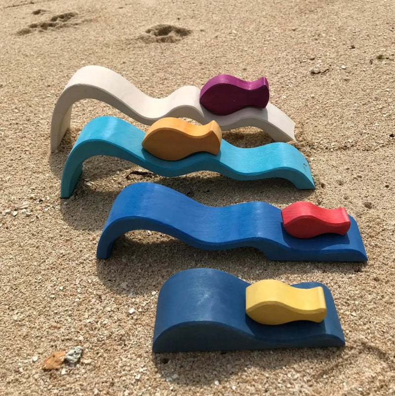 Wooden Wave Block Set 8pcs with 4 Waves and 4 Fish by Avdar Toys Wooden Toys Pretend & Imaginative Play Gifting Idea for 3yrs+