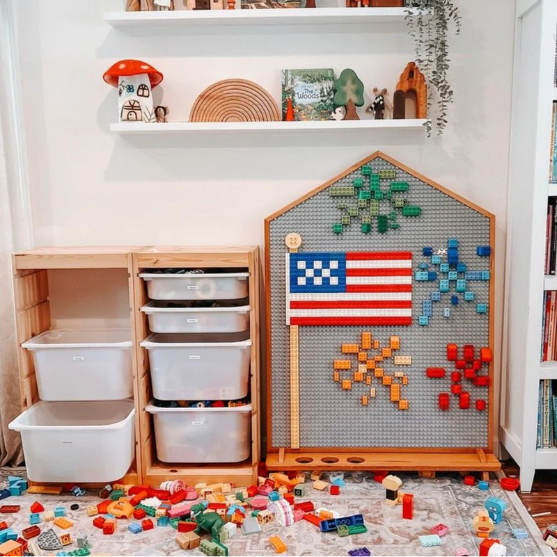 JoyKids Magnetic Whiteboard Double Sided with DUPLO Baseplate with stand 2yrs+ (Heavy Shipping)