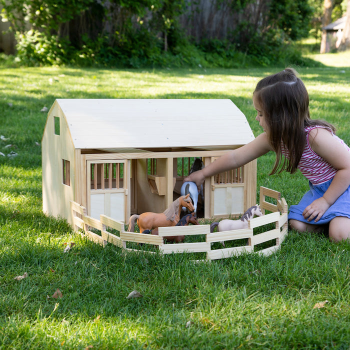 Fat Brain Toys Countryside Stable & Corral 4yrs+ Farm Animal Toys