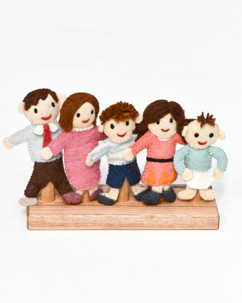 Tara Treasures Felt Family Finger Puppet Set of 5 Pretend & Imaginative Play Toys 3yrs+