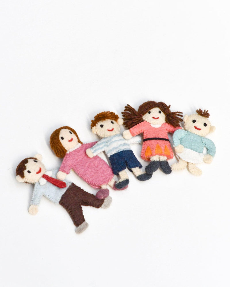 Tara Treasures Felt Family Finger Puppet Set of 5 Pretend & Imaginative Play Toys 3yrs+