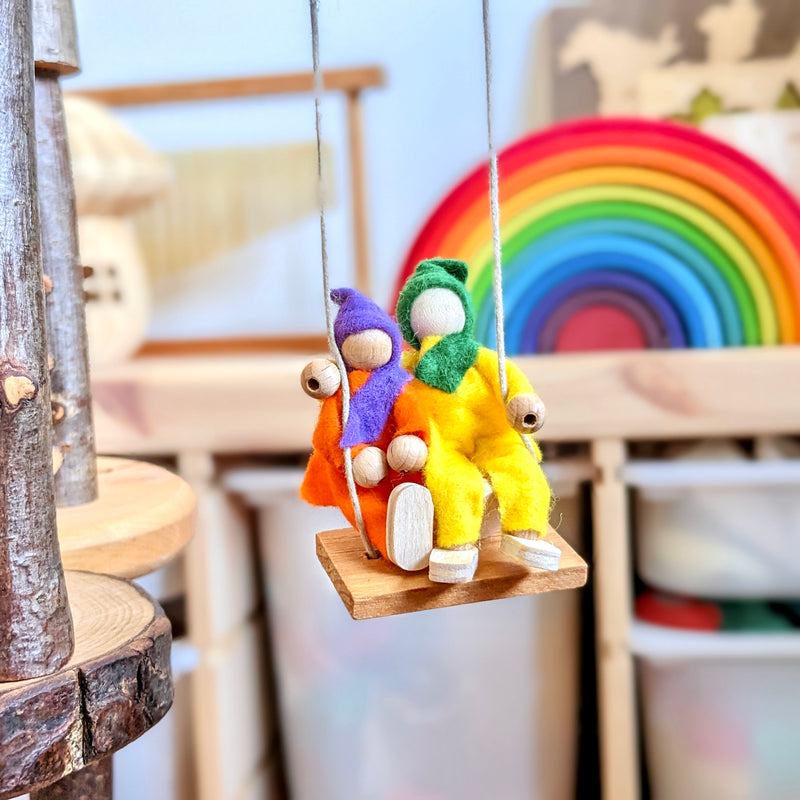 Magic Wood Felt Family 9cm Set of 6