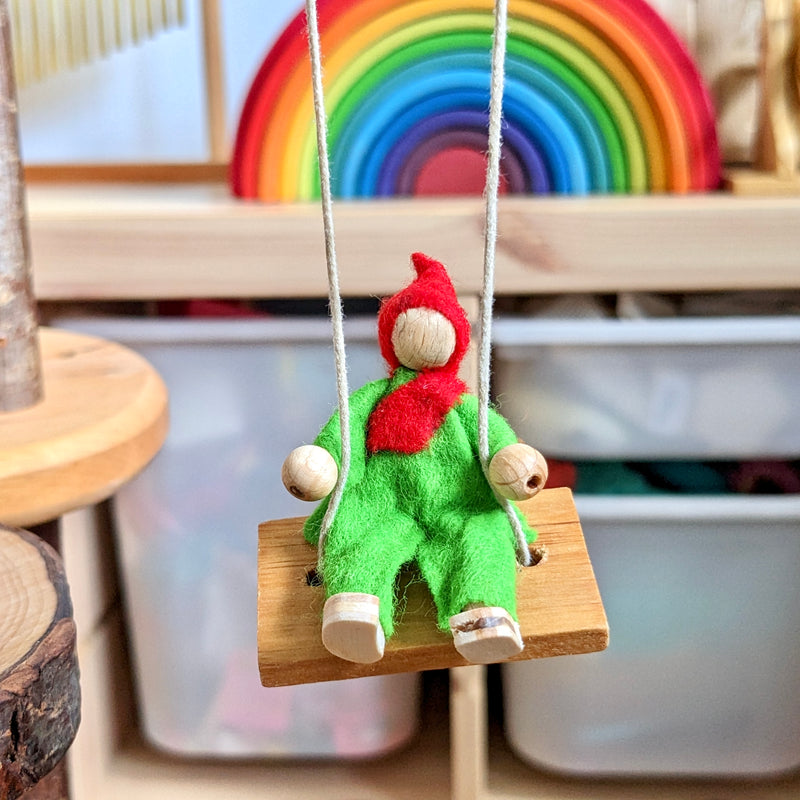 Magic Wood Felt Family 9cm Set of 6