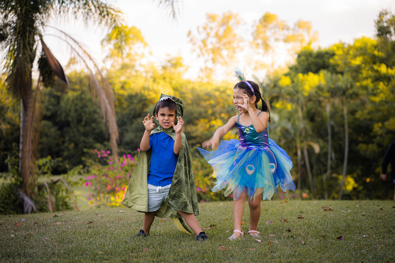 T-Rex Hooded  Size 4-5 Cape by Great Pretender Costumes Best Seller Dinosaur and Dragon Theme 3yrs+