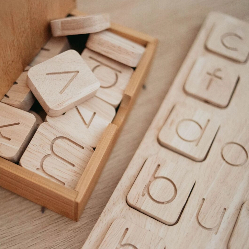 Qtoys Alphabet CVC Word Wooden Board Early Literacy Phonics Spelling Cognitive Language Resources 4yrs+