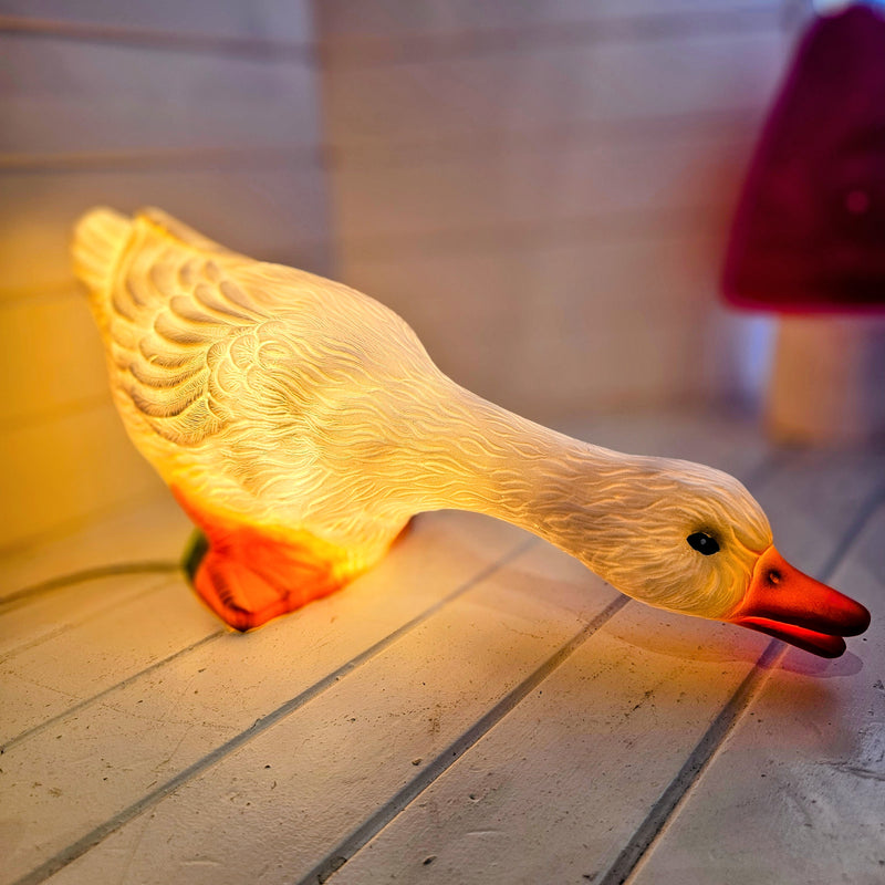 Heico Kids Night Light Chasing Duck Lamp with white CORD