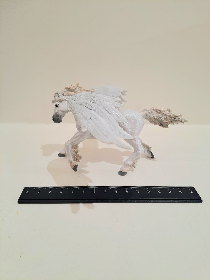 Pegasus Figurine by Safari Ltd Unicorn Toys 3yrs+
