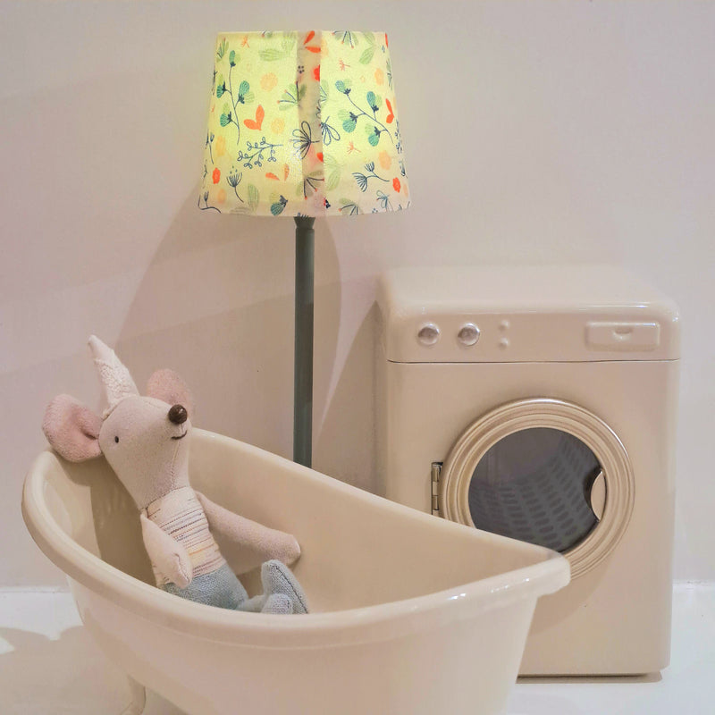 Maileg Miniature Bathtub Gifting Idea for 3yrs+