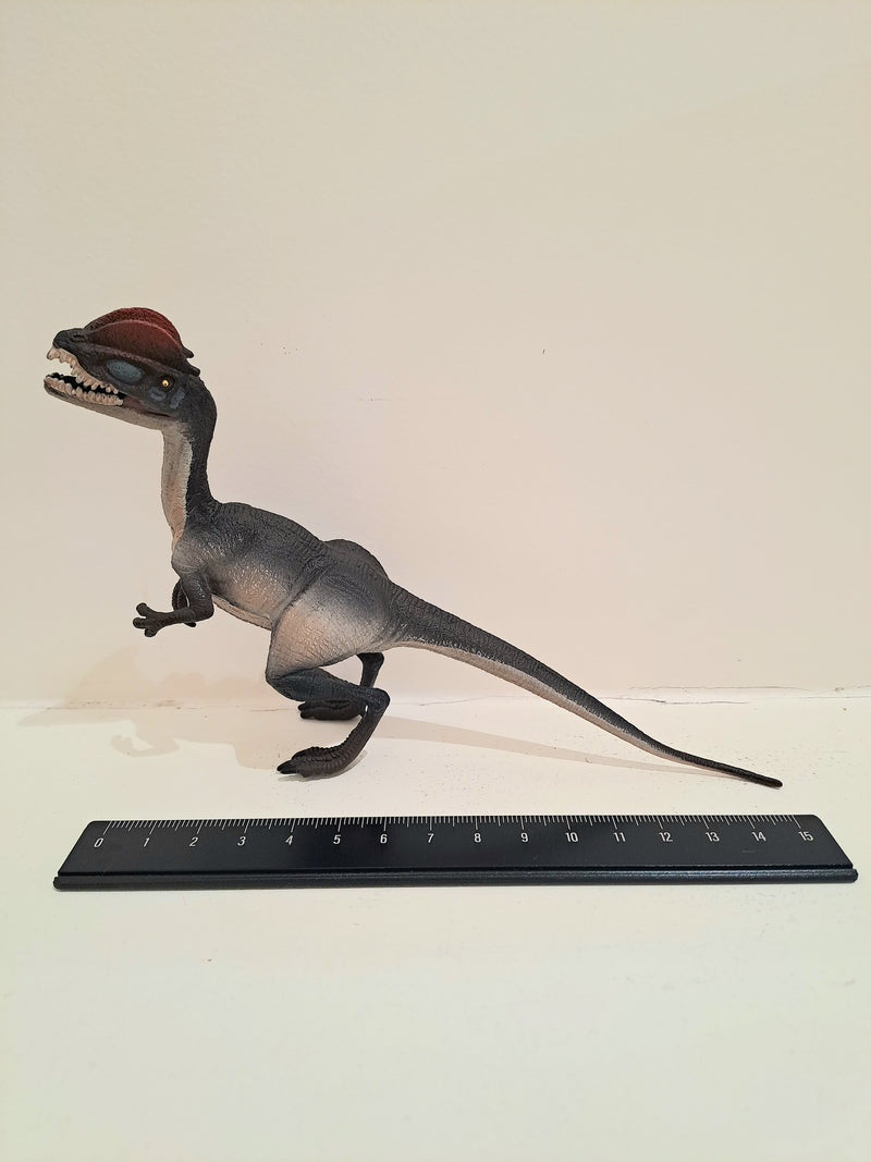 Dilophosaurus Figurine by Safari Ltd Large Dinosaur & Prehistoric World Collection Animal Figurines Dinosaur and Dragon Theme 3yrs+