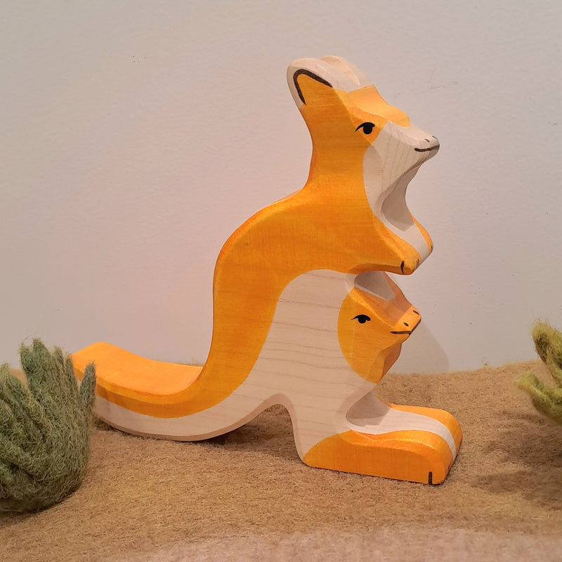 Holztiger Kangaroo with Joey Wooden Animals Wildlife Australian Animals 3yrs+