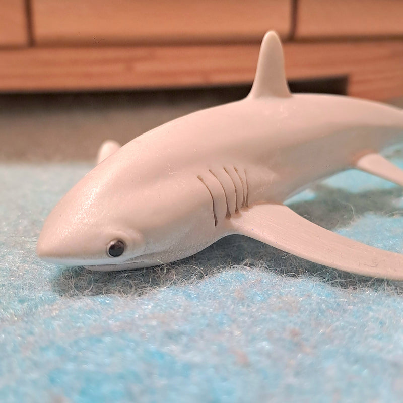 Thresher Shark Figurine by Safari Ltd Sea Life Collection Animal Figurines 3yrs+