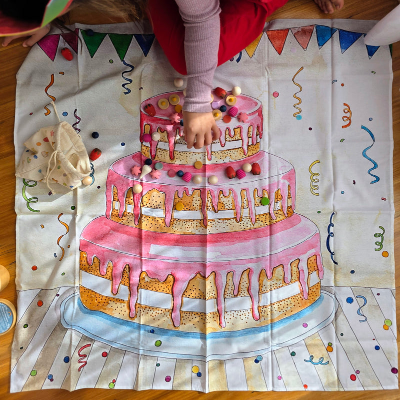 Wonderie The Everlasting Cake Cloth with 60 Grapat Pieces Open Ended Play Mat 3yrs+
