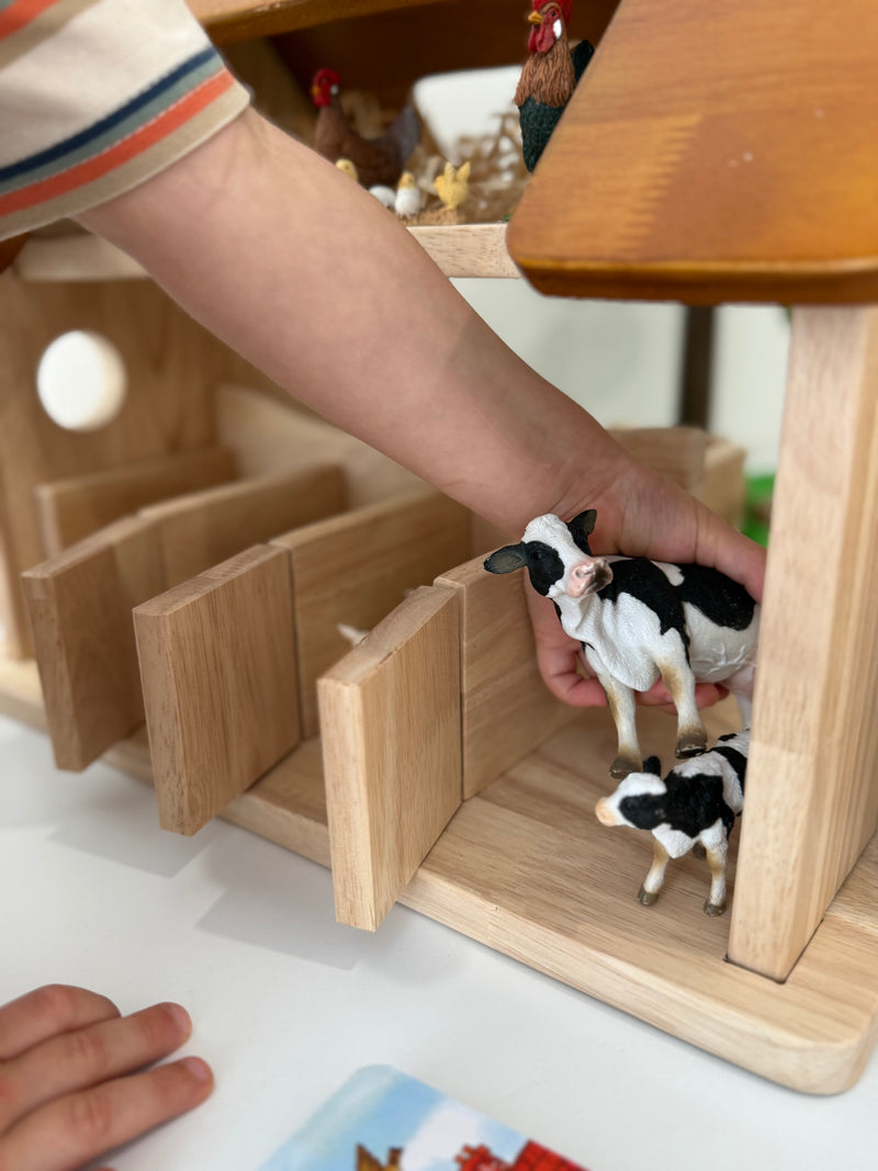 Farm Barn Qtoys Horse Stable Best Seller 3yrs+ NEW UPDATED BIGGER VERSION (Bulky Shipping) PREORDER MID JULY