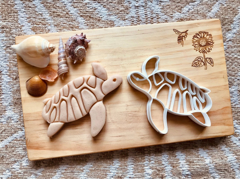 Turtle Bio Cutter by Beadiebug Playdough Sand Toys Art and Craft for Kids 3yrs+