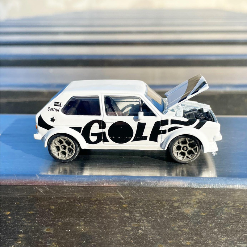 Majorette Volkswagen Deluxe Car 1pc 6 Designs Metal Travel Toys Car Gift Idea for 3yrs+