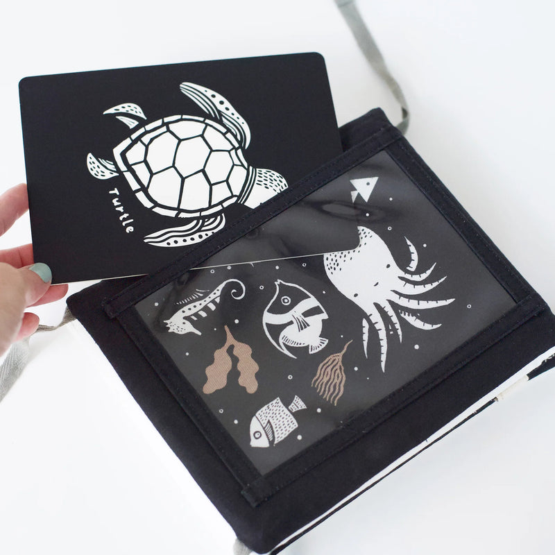 Wee Gallery Tummy Time Gallery with Mirror Baby Toys 0m+