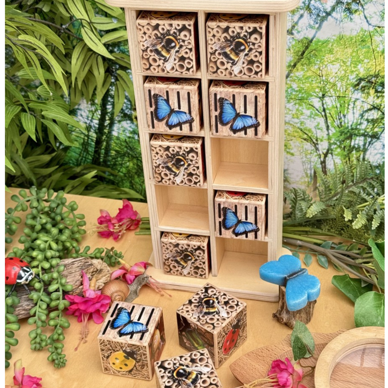 Yellow Door Wooden Bug Hotel 10-Frame Counting Set 11pcs with Chalk Board Early Maths Bug Toys 18m+