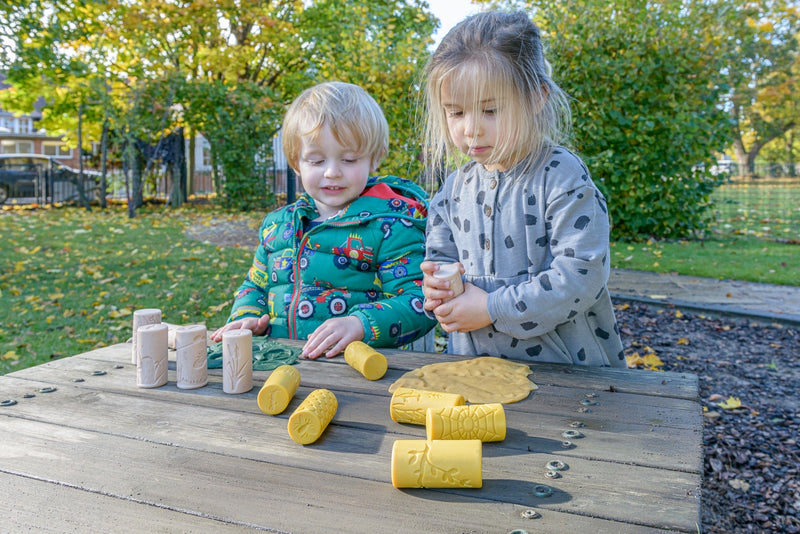 Yellow Door Let’s Roll Habitat Pond Life Rolling Pin Art and Craft for Kids Playdough Sand Sensory Toys 2yrs+