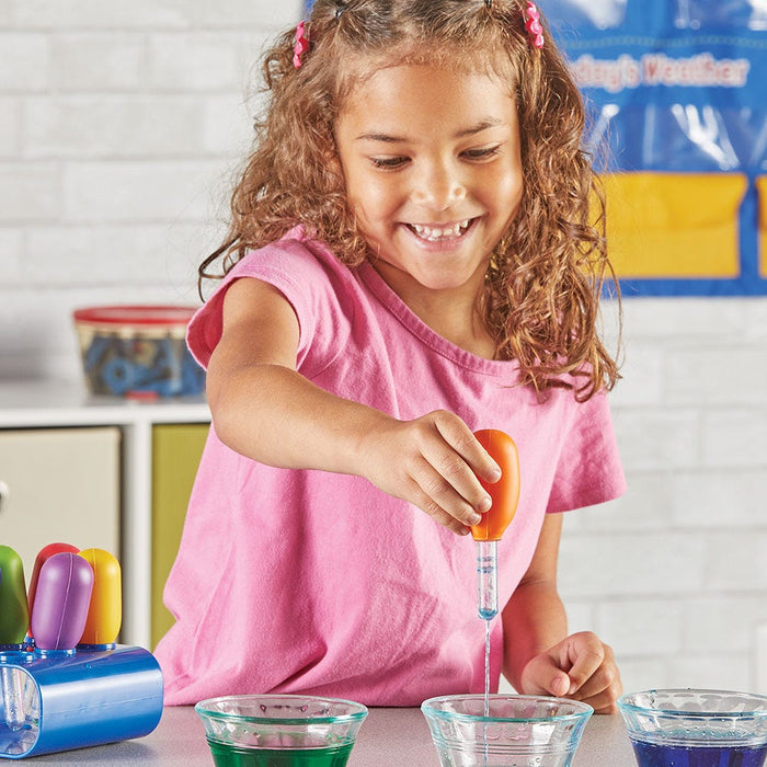 Primary Science Jumbo Eyedroppers with Stand by Learning Resources 7 Piece 3yrs+
