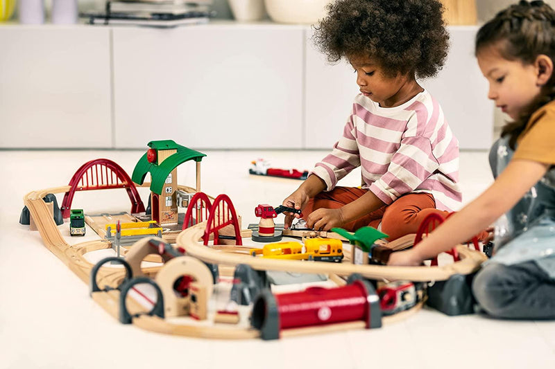 BRIO Set Deluxe Railway Set 87 pcs 3yrs+ - My Playroom 
