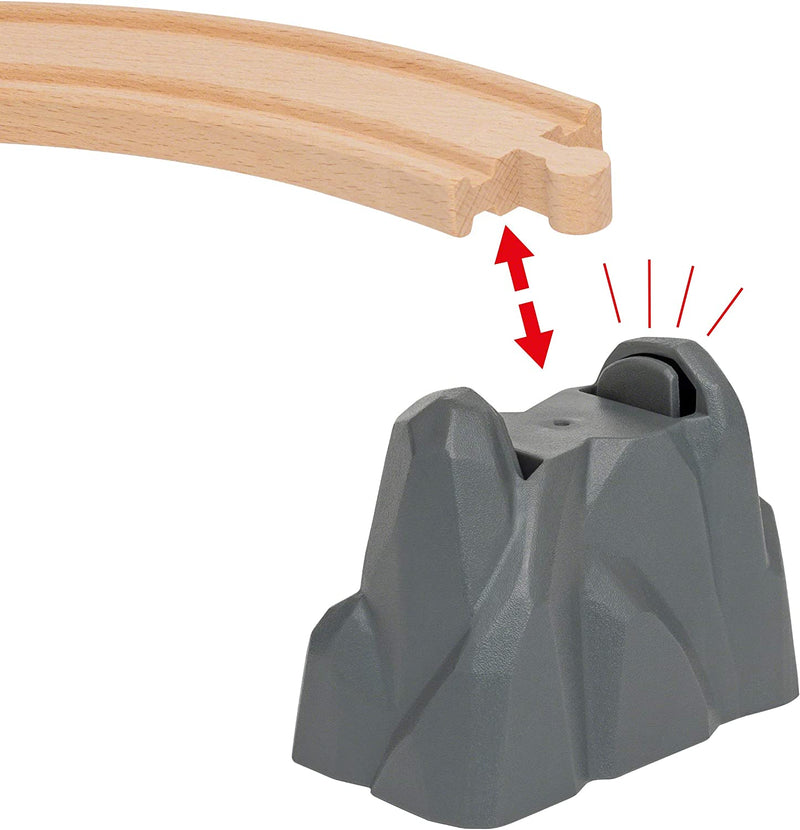 BRIO Animal Farm Set Battery Operated 30pcs Farm Animal Toys Best Seller 3yrs+