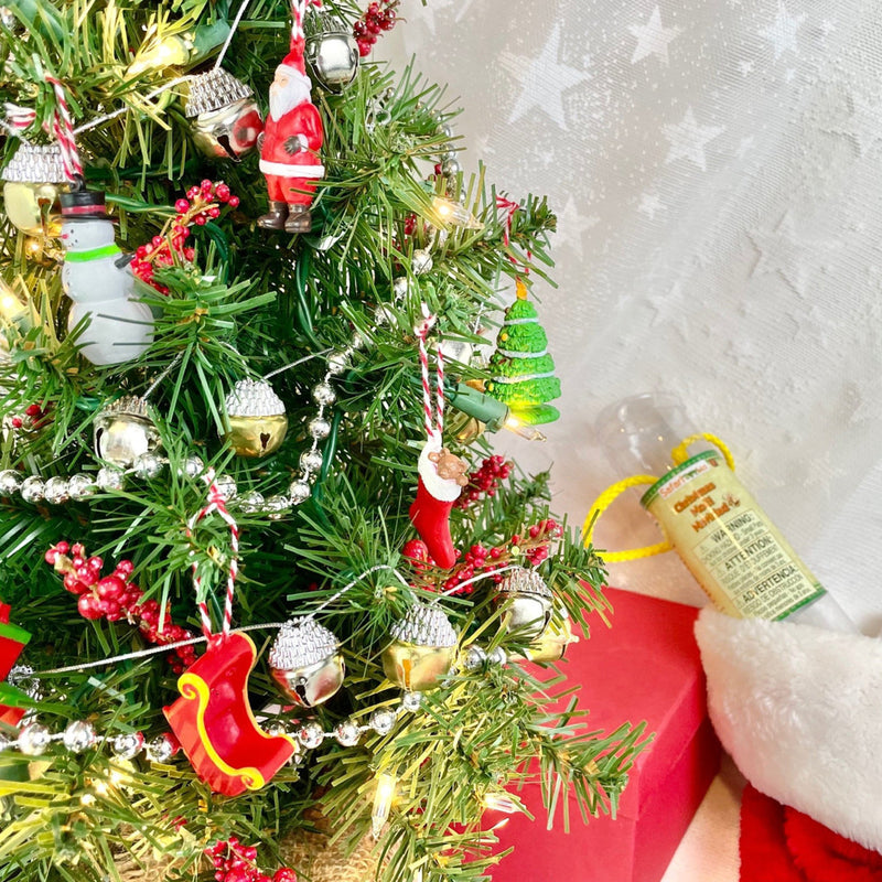 Tube of 8 Christmas Montessori Language Learning Figurines by Safari Ltd Toob Range Christmas Range 3yrs+